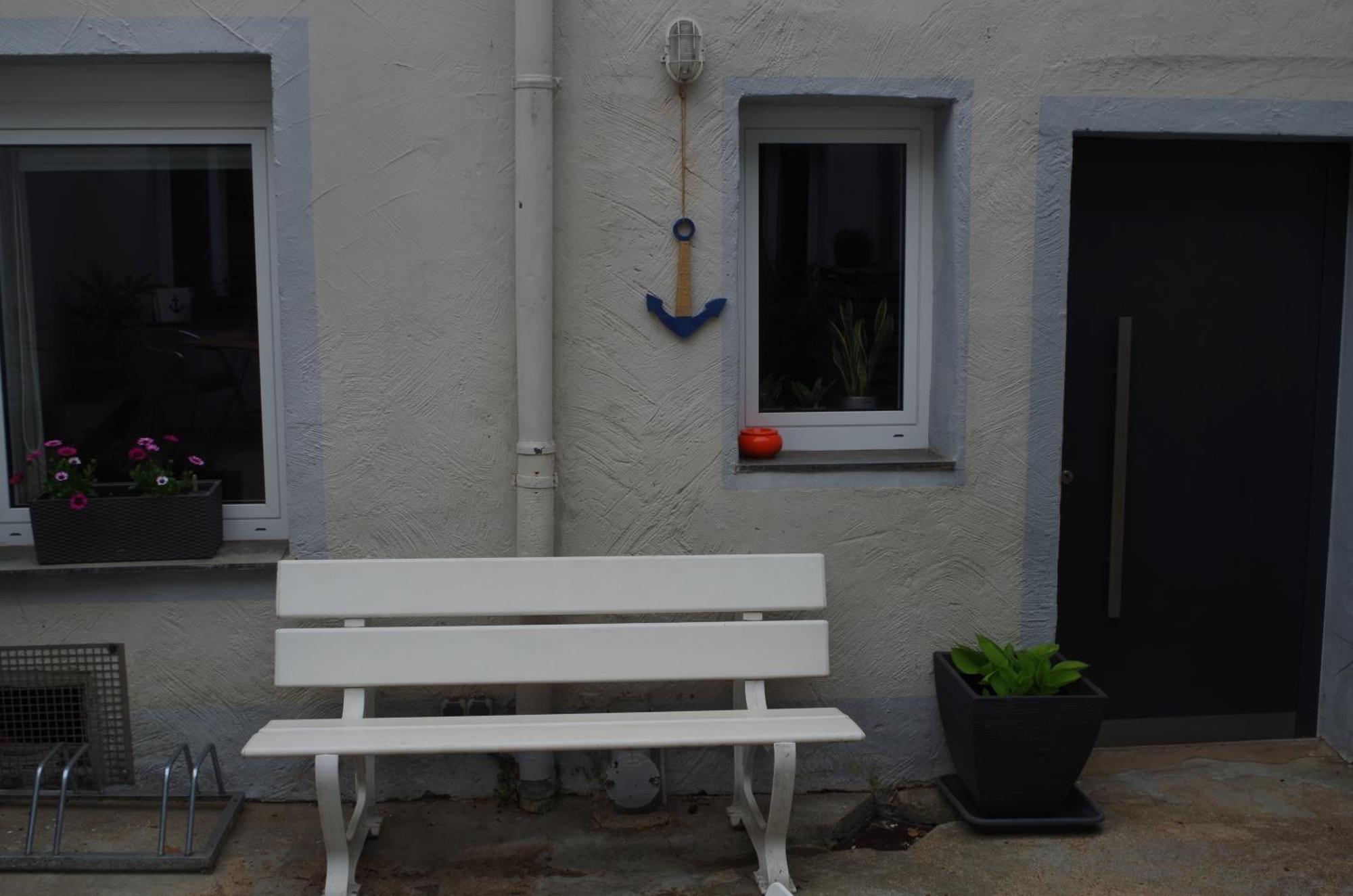 Wohnen Am Trierer Moselufer Apartment Bagian luar foto